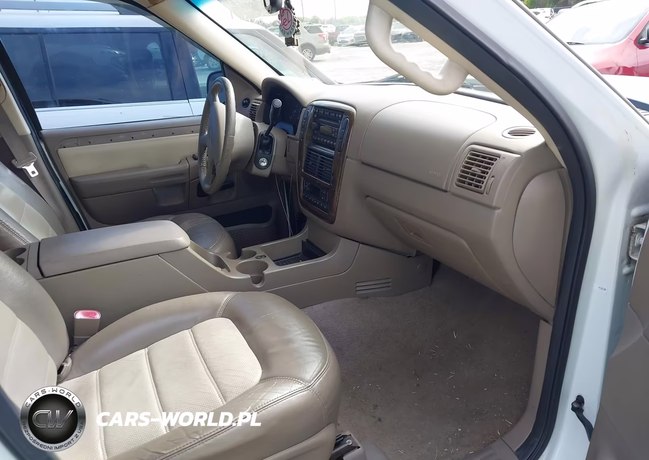 2005 Ford Explorer Eddie Bauer VIN:1FMDU64K05UB35057 - 5