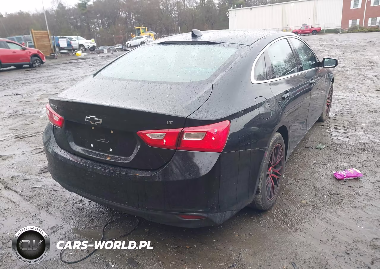 2018 Chevrolet Malibu Lt VIN:1G1ZD5ST5JF187999 - 4