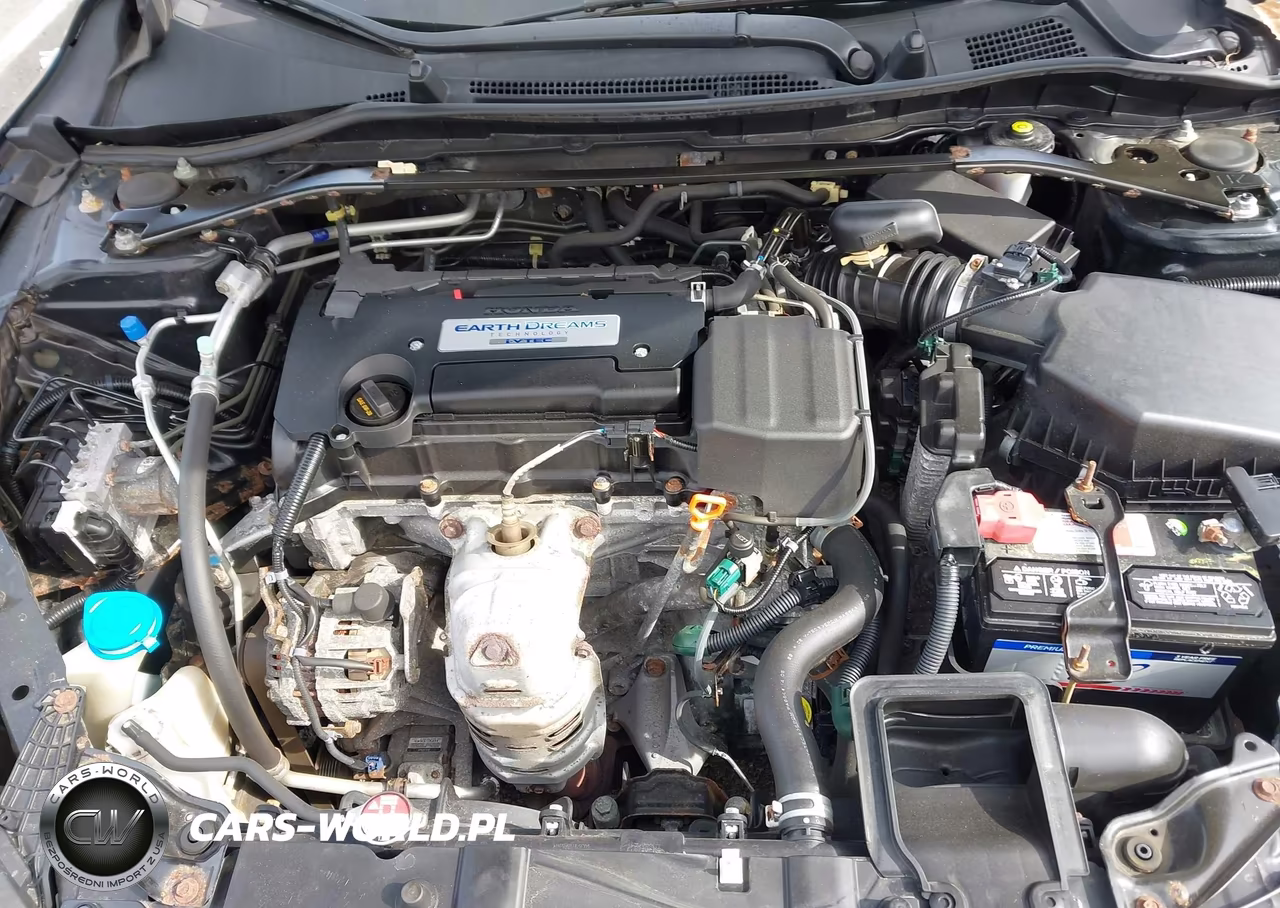 2015 Honda Accord Sport VIN:1HGCR2F58FA015142 - 10