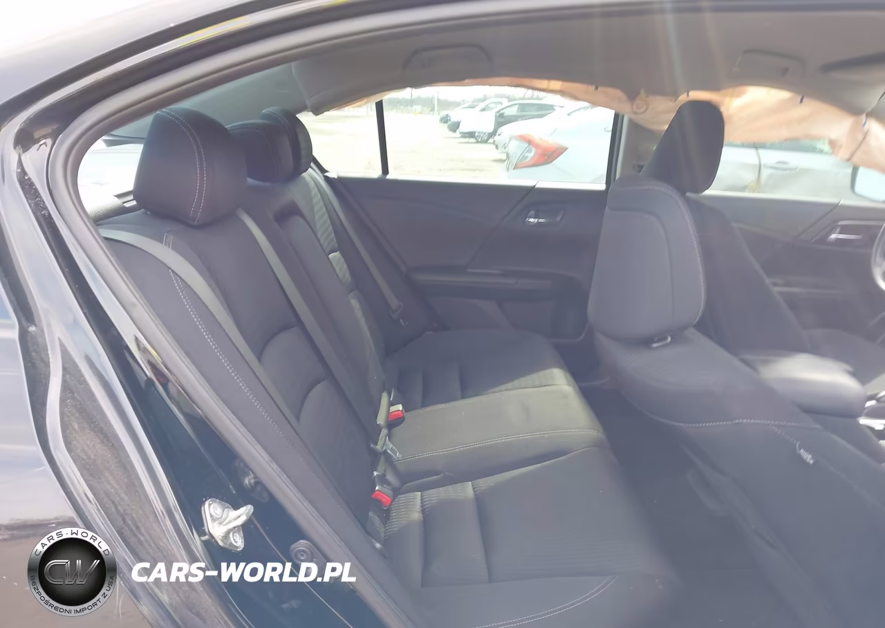 2015 Honda Accord Sport VIN:1HGCR2F58FA015142 - 8