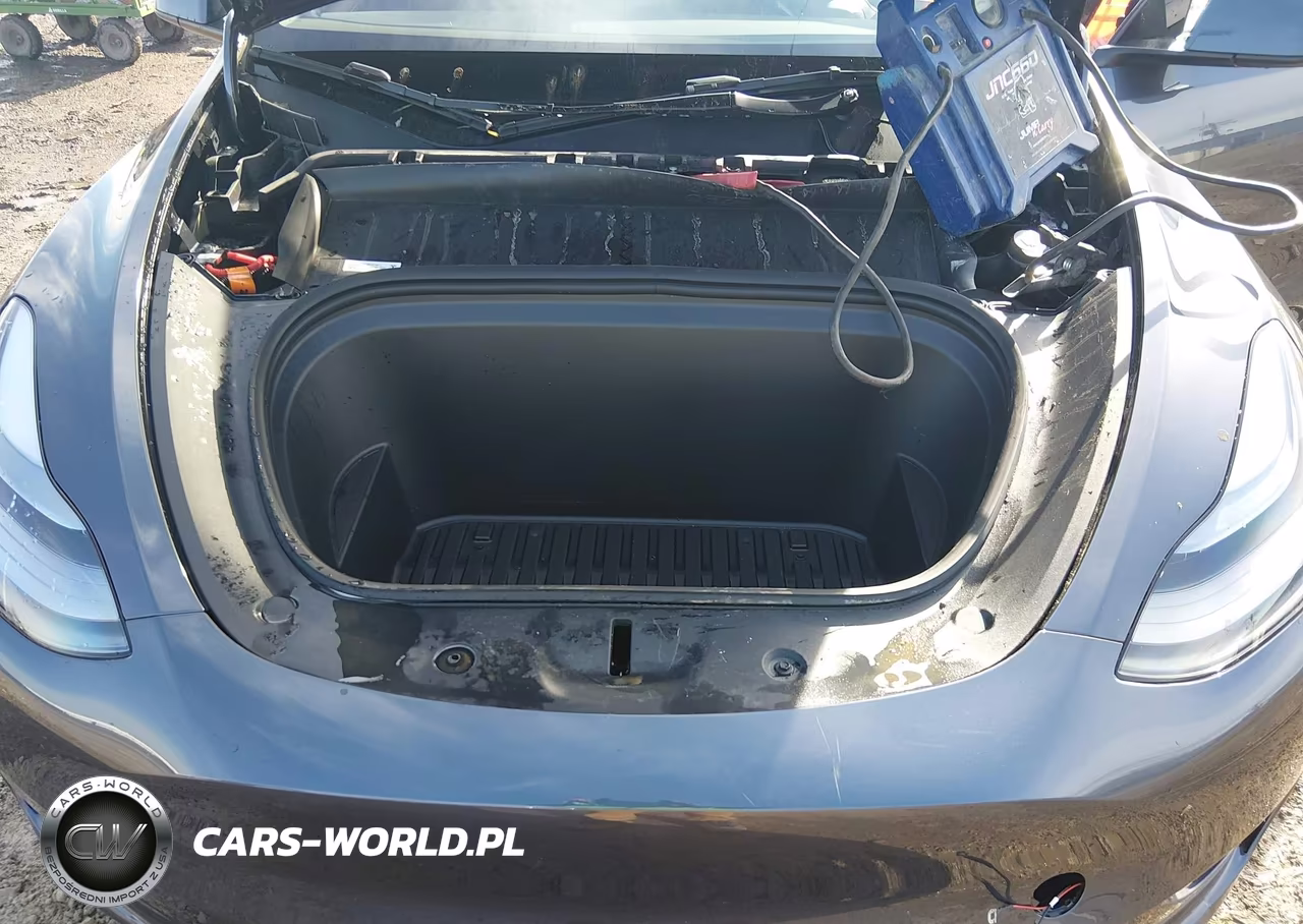 2023 Tesla Model Y Rwd VIN:7SAYGDED5PF964786 - 10