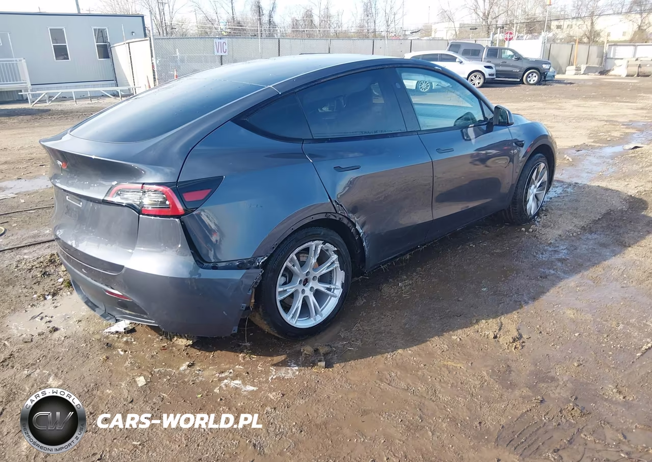 2023 Tesla Model Y Rwd VIN:7SAYGDED5PF964786 - 4