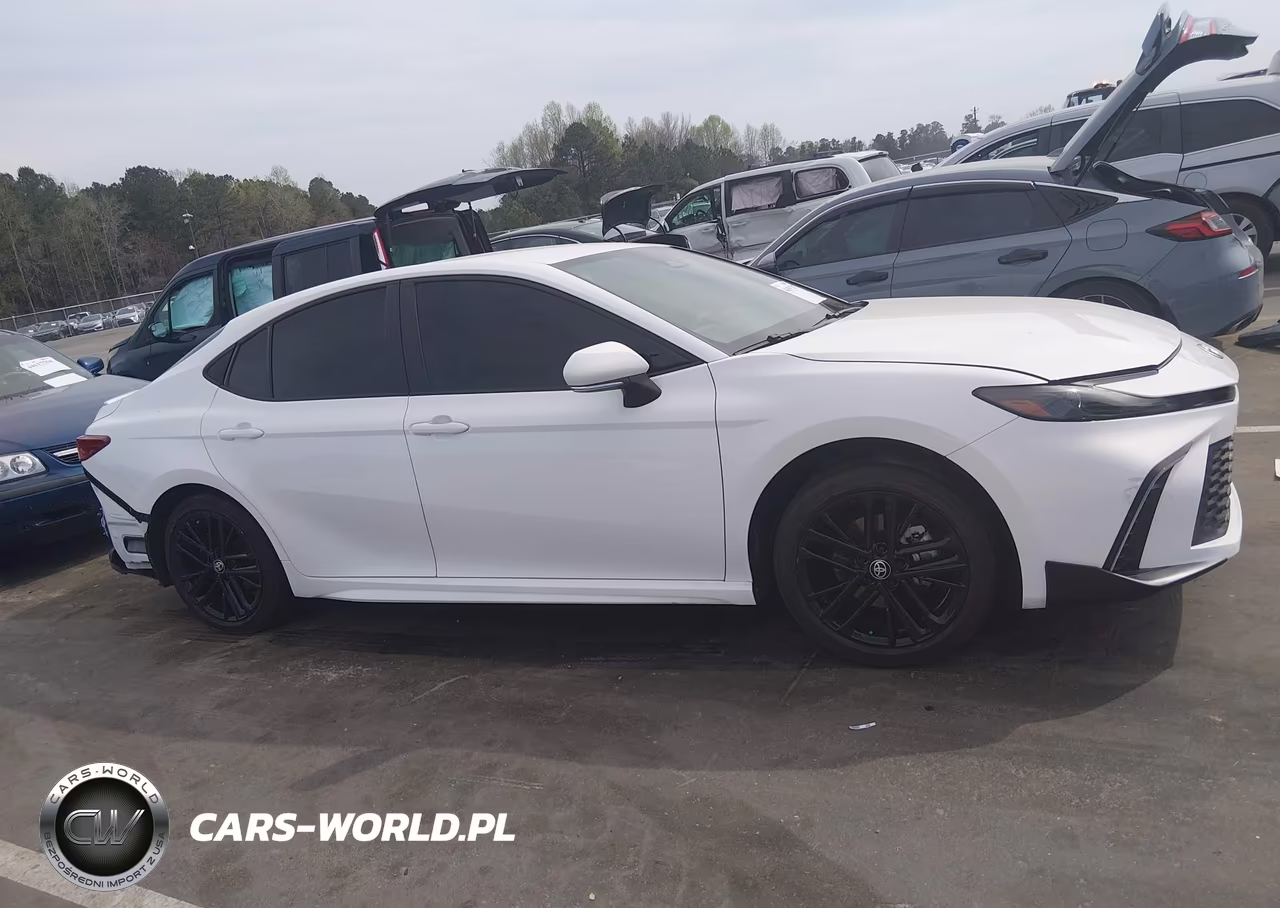 2025 Toyota Camry Se VIN:4T1DAACK9SU596671 - 14