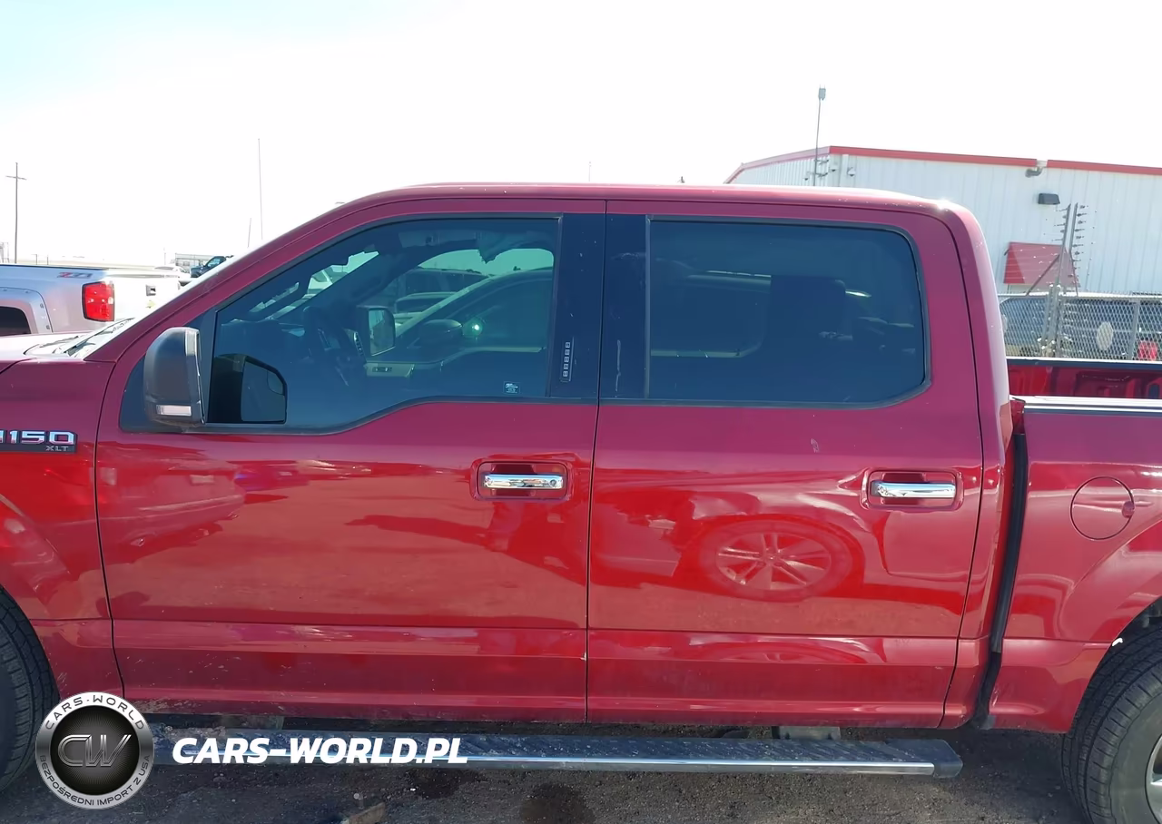 2018 Ford F-150 Xlt VIN:1FTEW1C50JKC40334 - 14