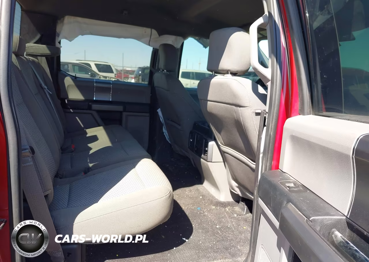 2018 Ford F-150 Xlt VIN:1FTEW1C50JKC40334 - 8