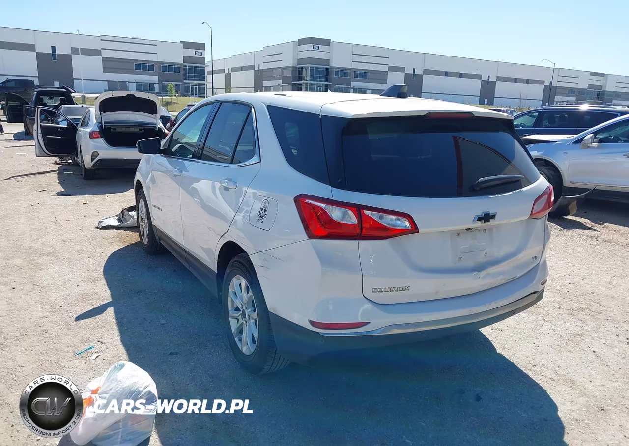 2018 Chevrolet Equinox Lt VIN:3GNAXJEV2JS569461 - 3