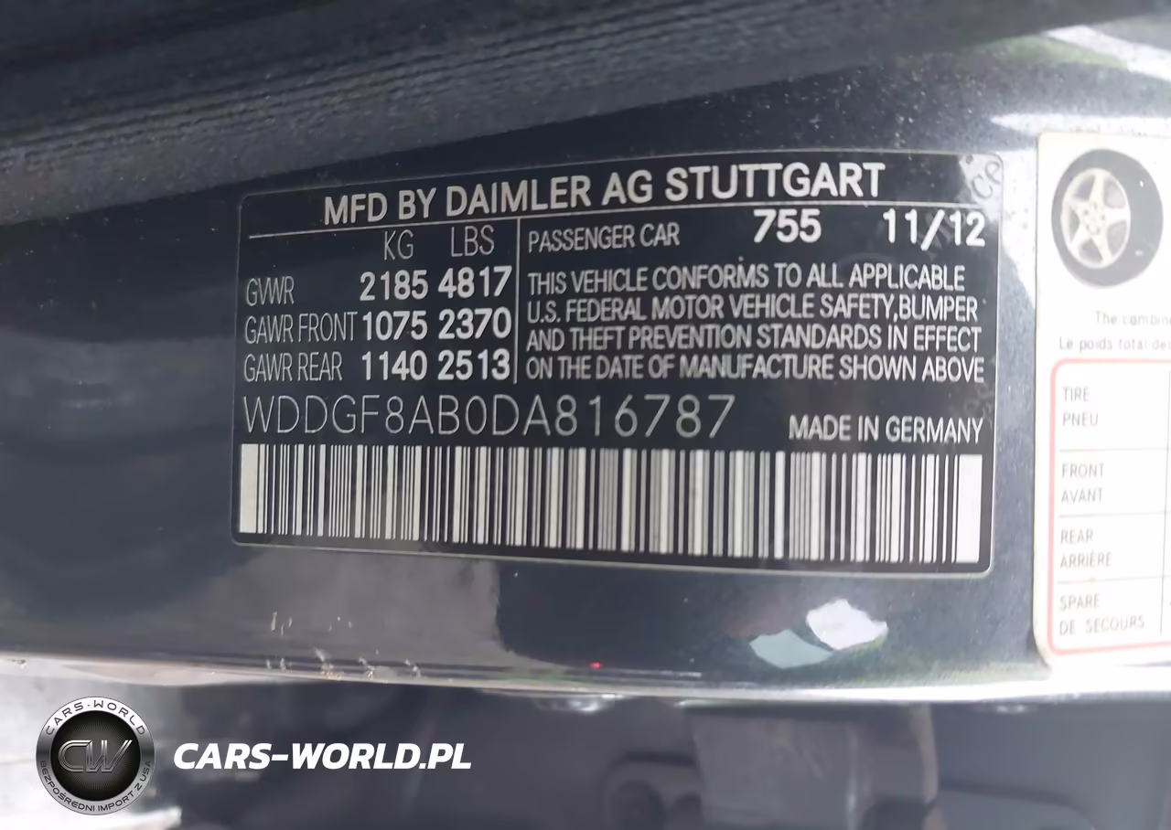 2013 Mercedes-Benz C 300 Sport 4Matic VIN:WDDGF8AB0DA816787 - 9