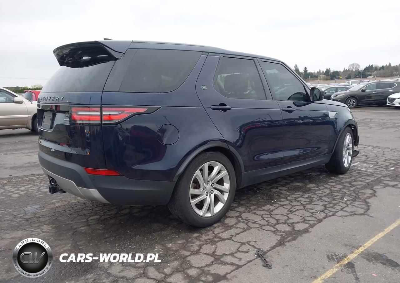 2017 Land Rover Discovery Hse VIN:SALRRBBV1HA045965 - 4