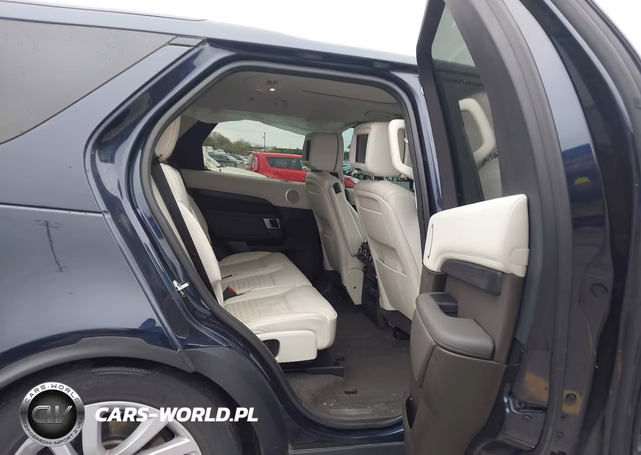 2017 Land Rover Discovery Hse VIN:SALRRBBV1HA045965 - 8