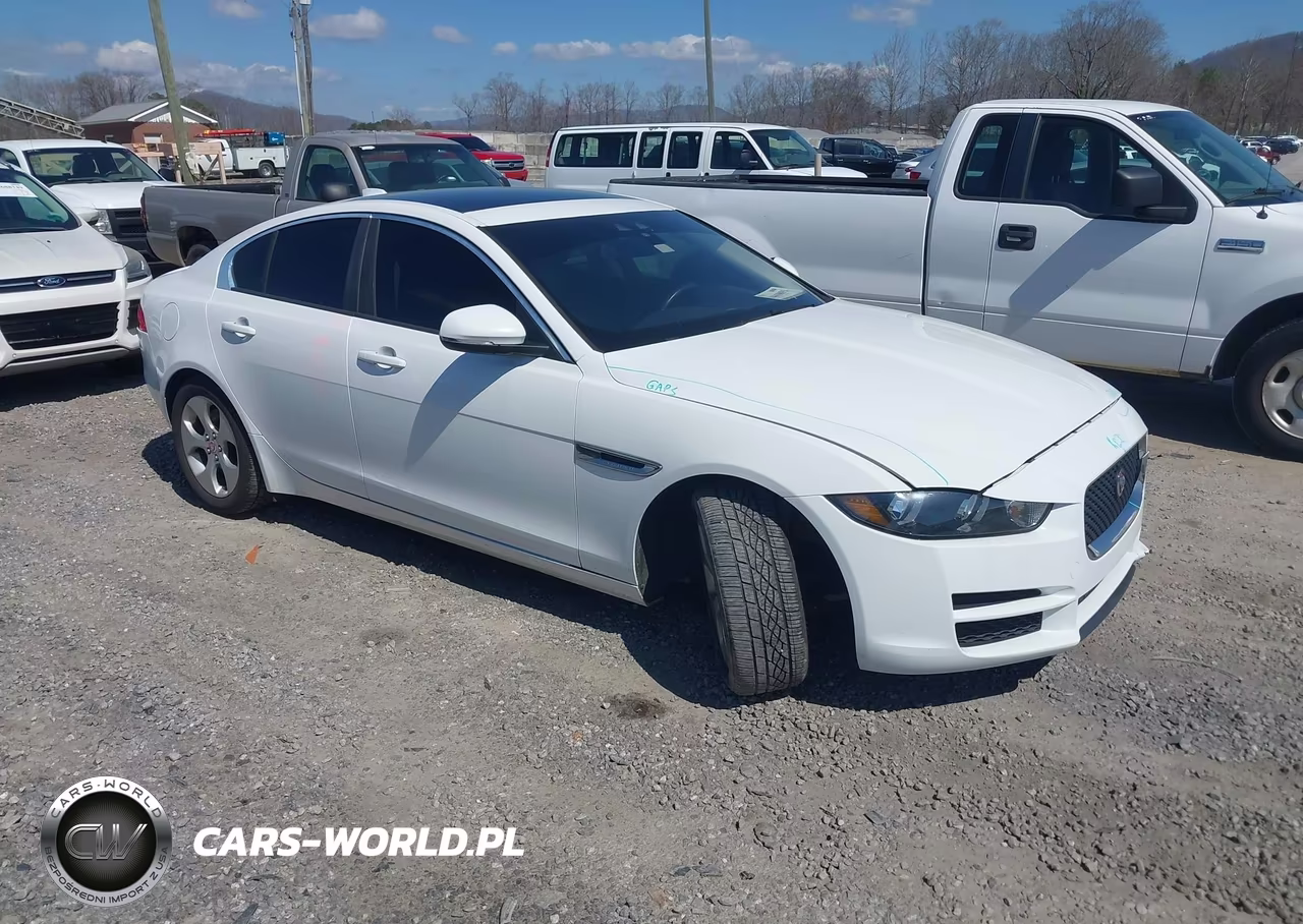 2017 Jaguar Xe 25T