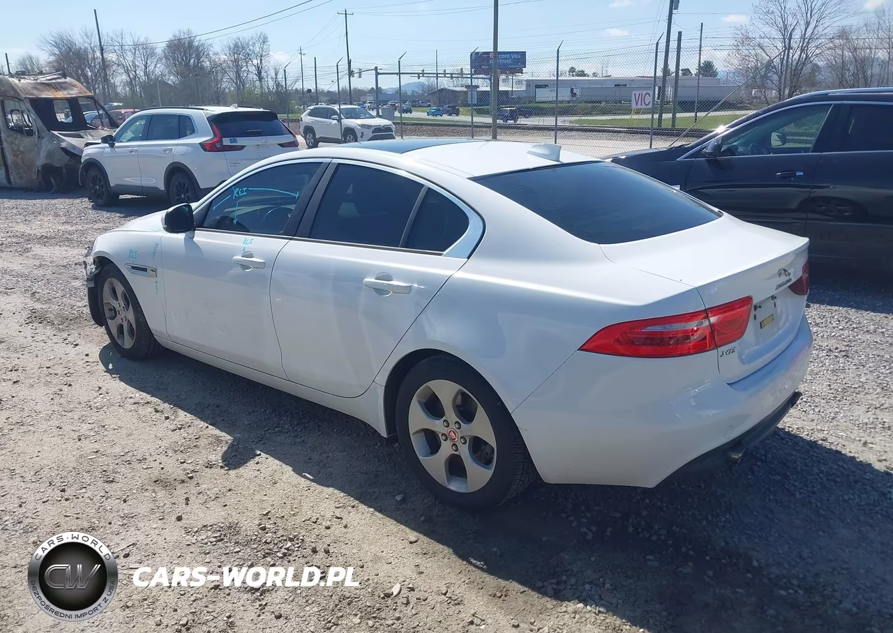 2017 Jaguar Xe 25T VIN:SAJAR4BG3HA978284 - 3