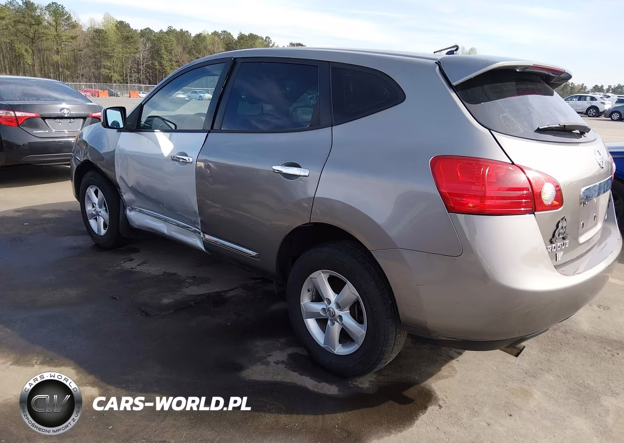 2012 Nissan Rogue S VIN:JN8AS5MV4CW370357 - 3