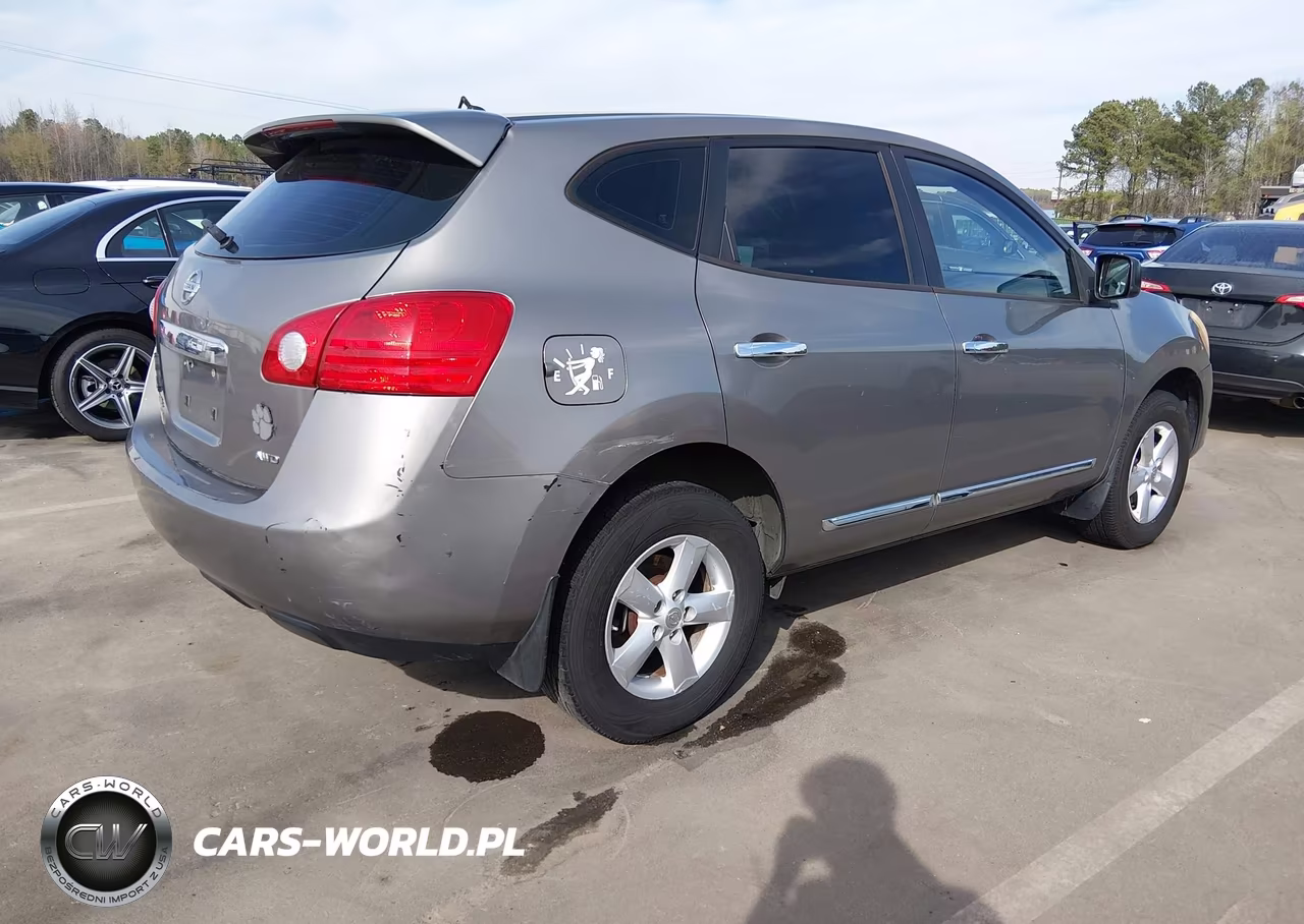 2012 Nissan Rogue S VIN:JN8AS5MV4CW370357 - 4