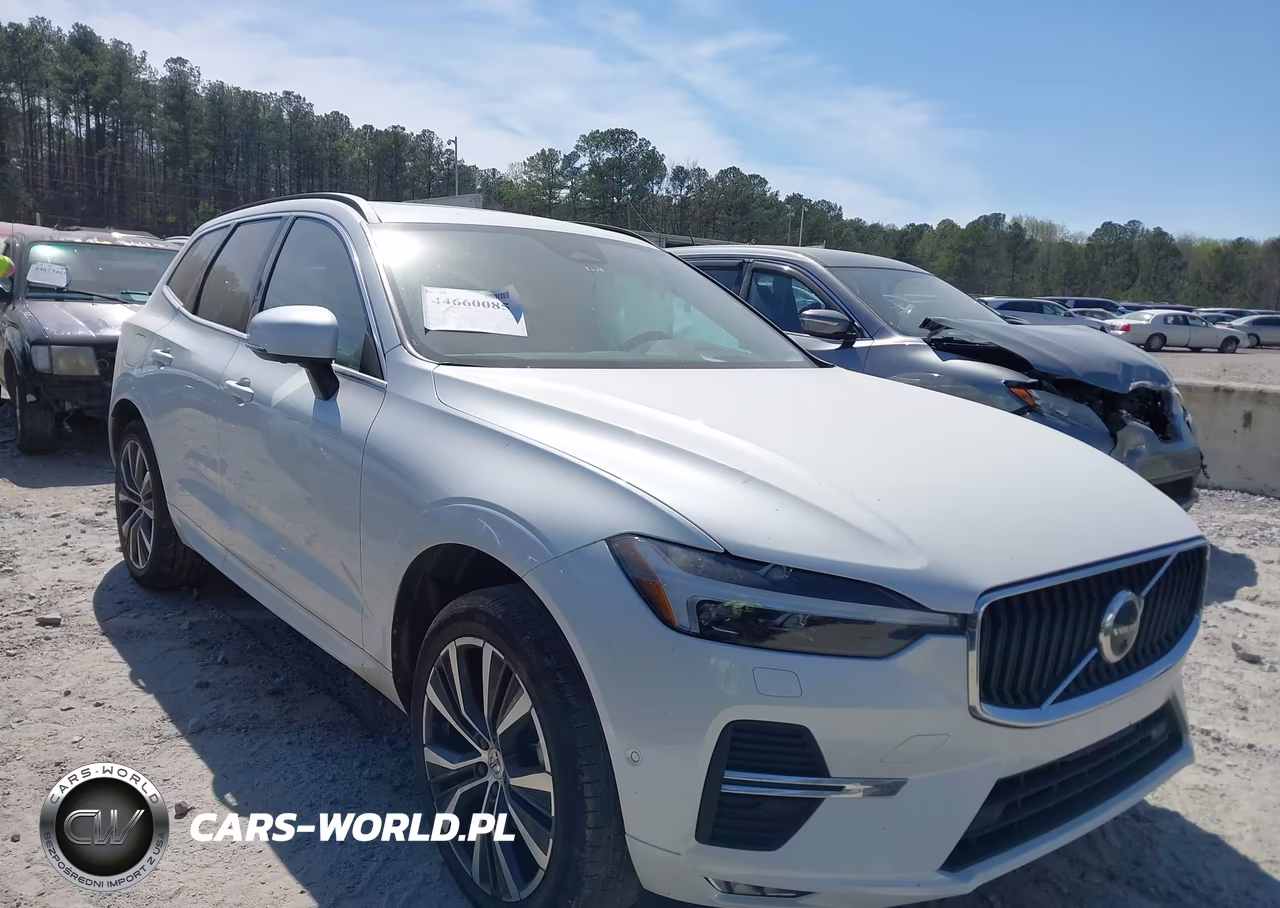 2022 Volvo Xc60 B5 Momentum