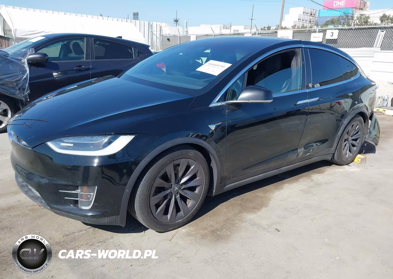 2018 Tesla Model X 100D-75D-P100D VIN:5YJXCBE23JF103587 - 2
