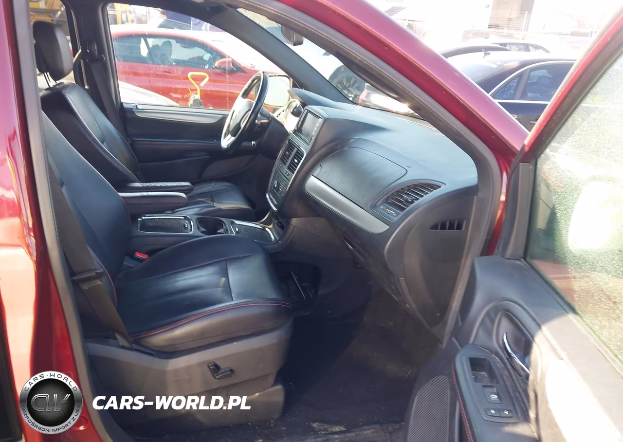 2019 Dodge Grand Caravan Gt VIN:2C4RDGEG5KR752487 - 5