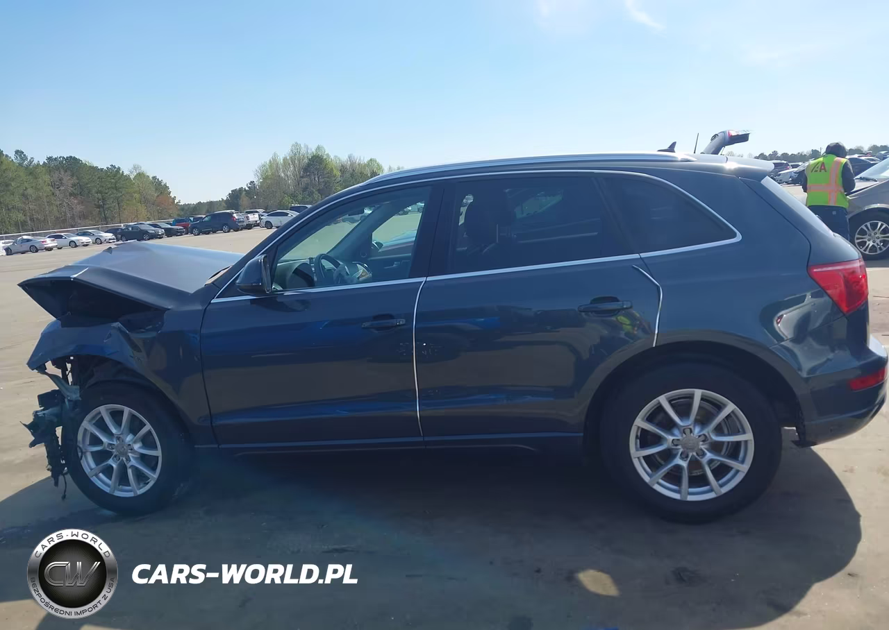 2011 Audi Q5 2.0T Premium VIN:WA1LFAFP4BA022841 - 15