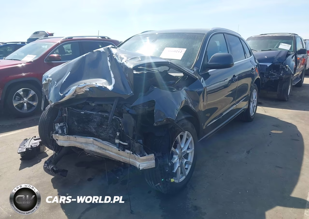 2011 Audi Q5 2.0T Premium VIN:WA1LFAFP4BA022841 - 2