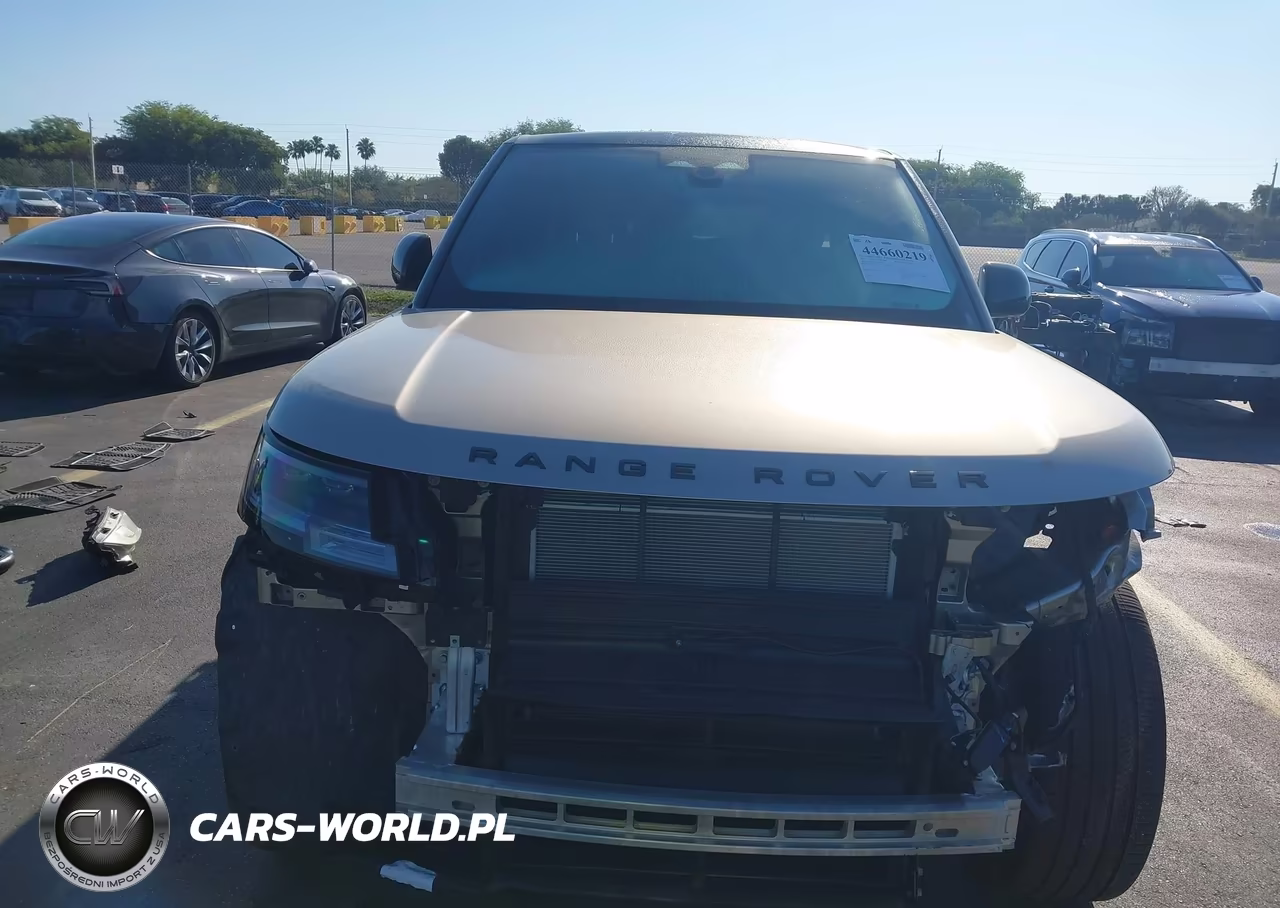 2025 Land Rover Range Rover P400 Se VIN:SALKP9FU6SA309402 - 13