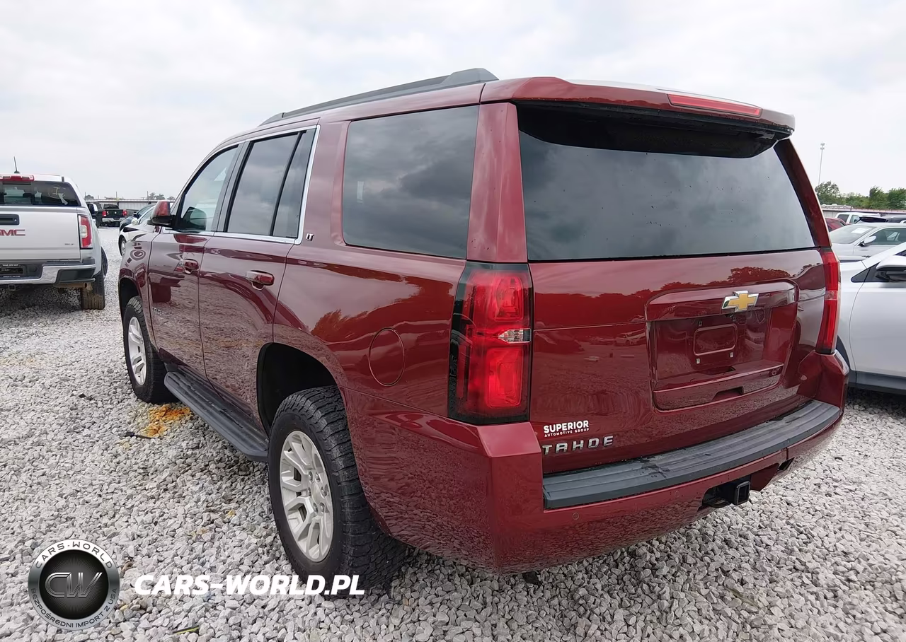 2017 Chevrolet Tahoe Lt VIN:1GNSKBKC4HR115656 - 3