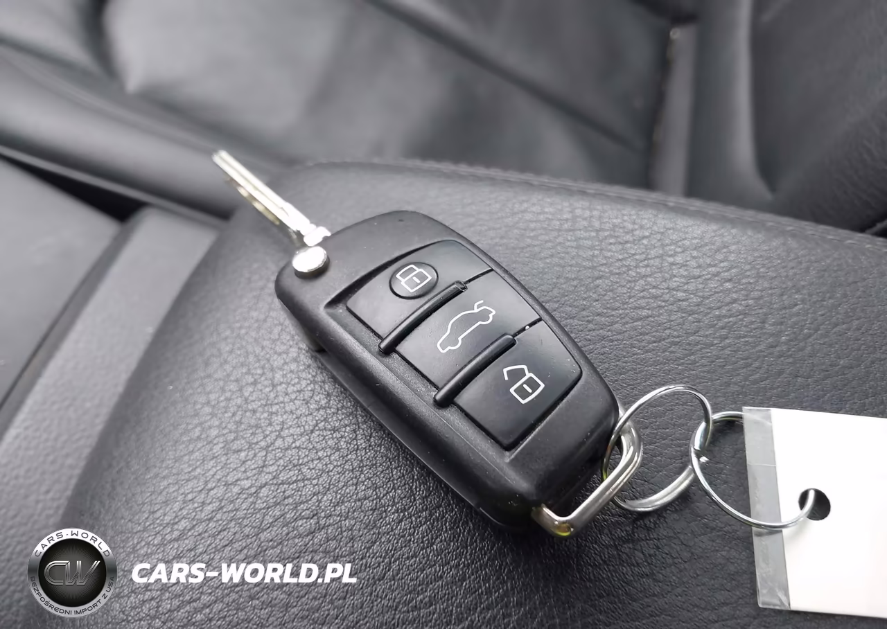 2019 Audi A3 40 Premium-40 Titanium Premium VIN:WAUAUGFF7K1011259 - 11
