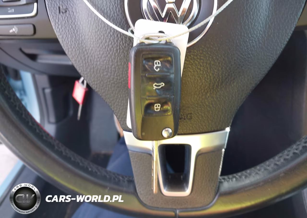 2013 Volkswagen Passat 2.5L Se VIN:1VWBP7A37DC010855 - 11