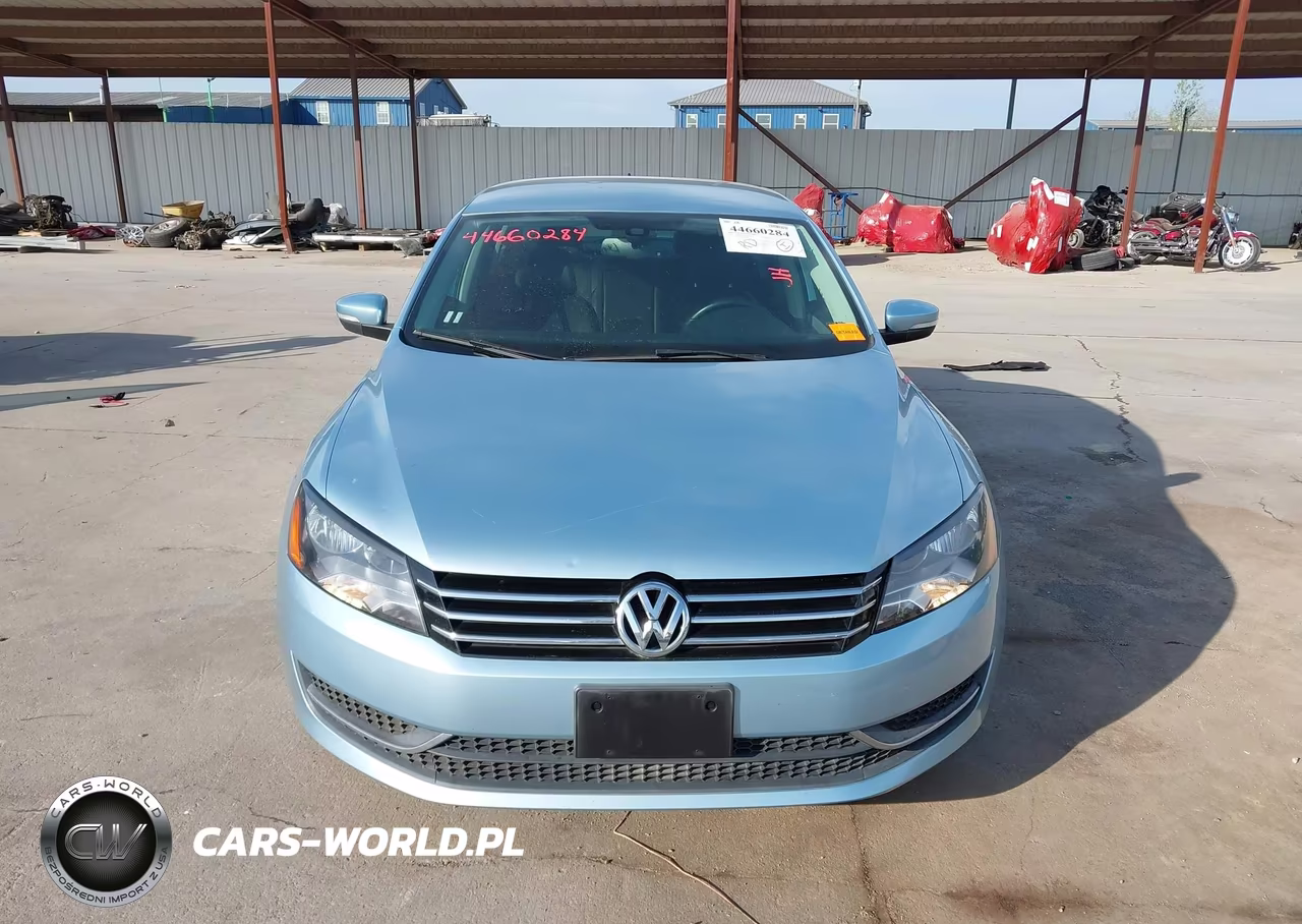 2013 Volkswagen Passat 2.5L Se VIN:1VWBP7A37DC010855 - 13