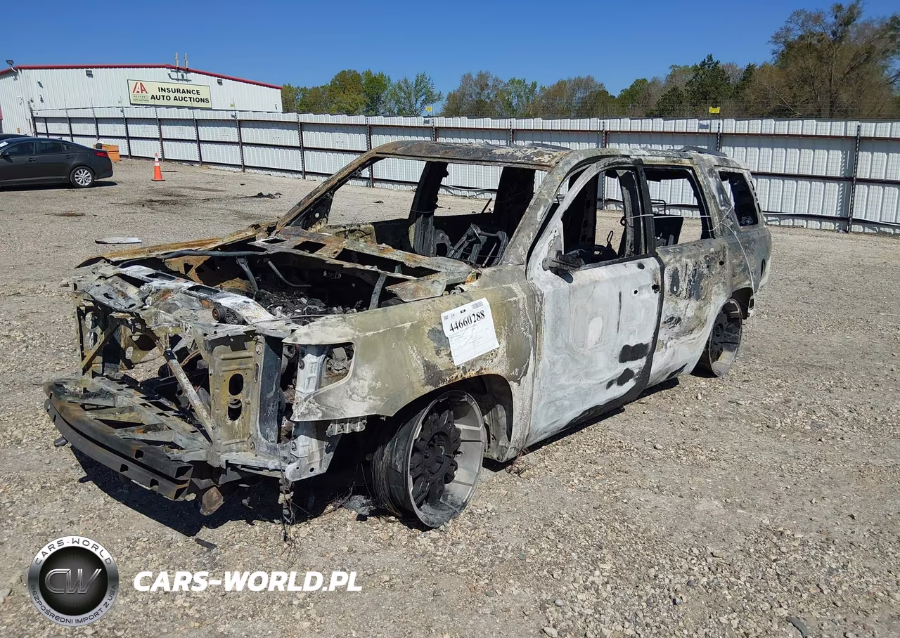 2018 Chevrolet Tahoe Premier VIN:1GNSKCKC2JR126649 - 2