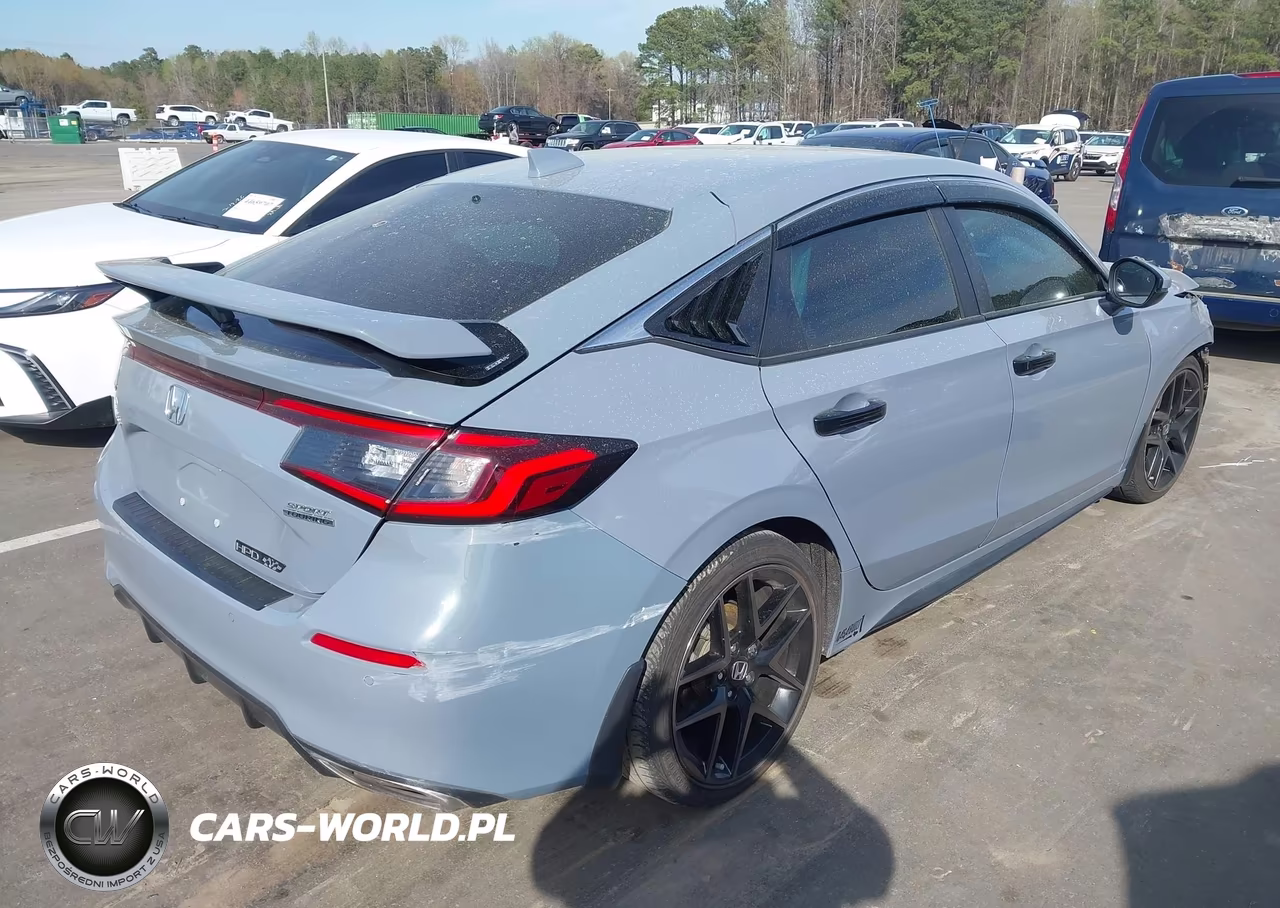 2024 Honda Civic Sport Touring VIN:19XFL1H83RE014786 - 4