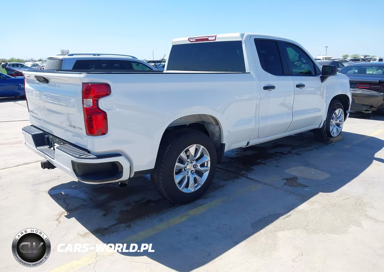 2025 Chevrolet Silverado 1500 2Wd Standard Bed Custom VIN:1GCRABEK0SZ244515 - 4