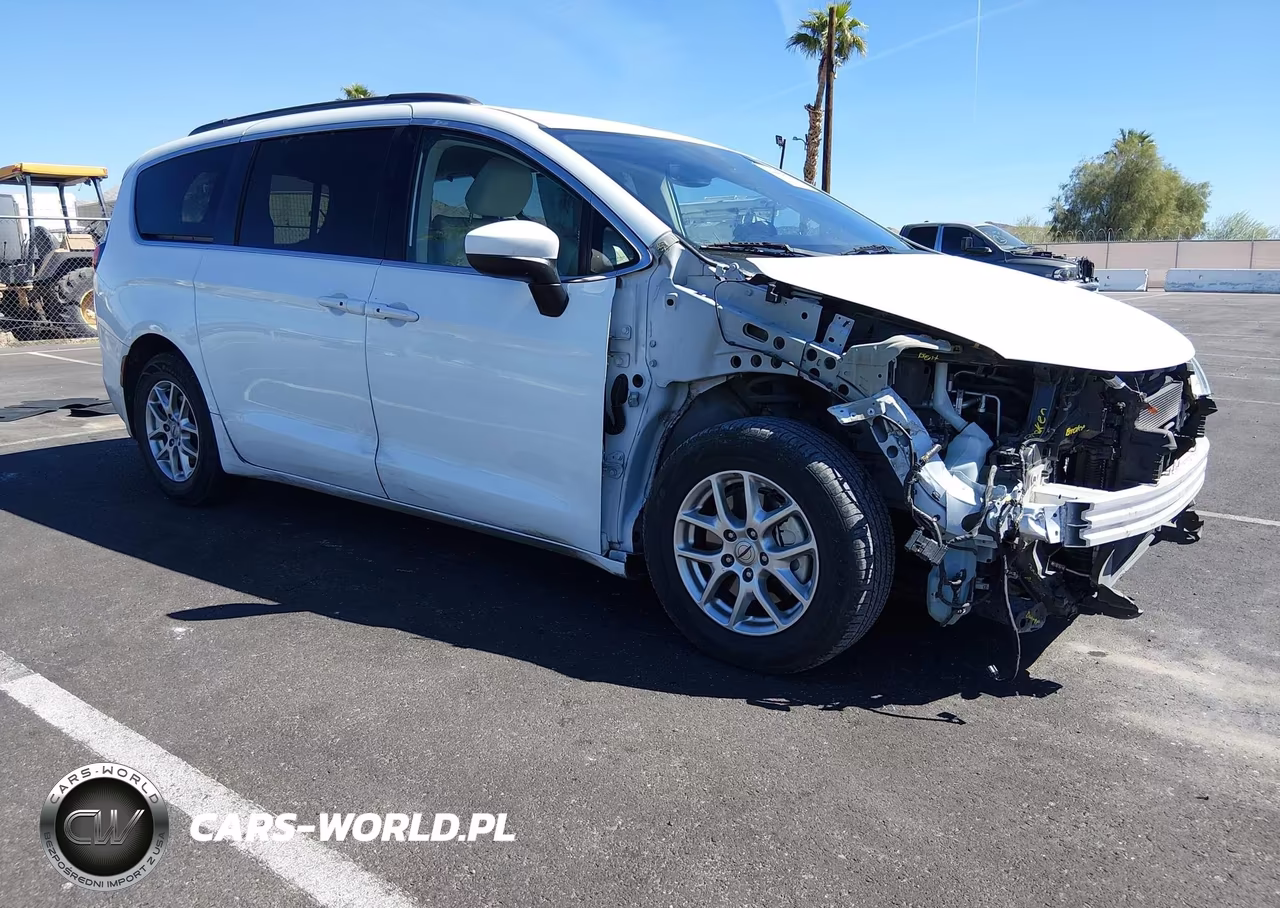 2021 Chrysler Voyager Lxi VIN:2C4RC1DG9MR552202 - 1