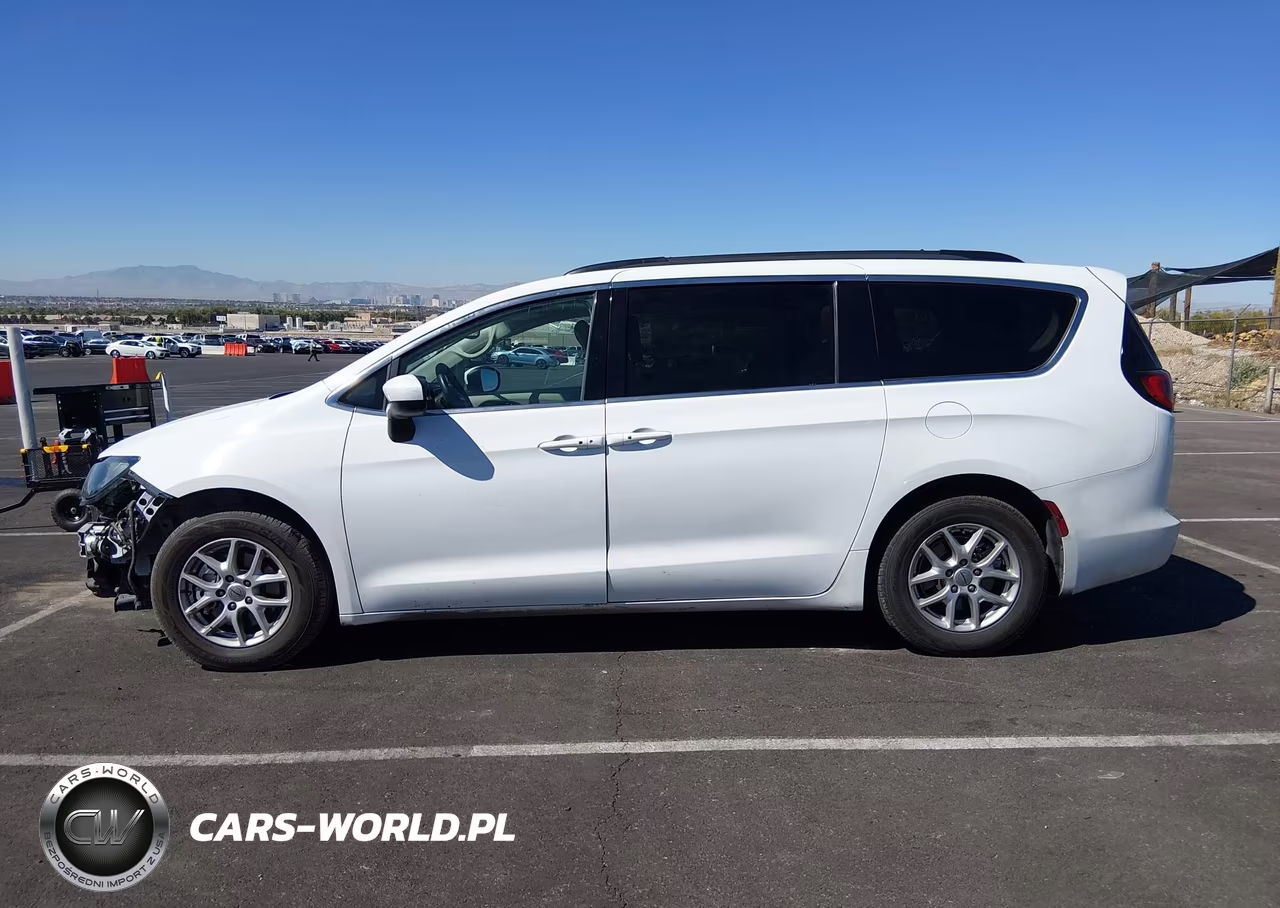 2021 Chrysler Voyager Lxi VIN:2C4RC1DG9MR552202 - 15