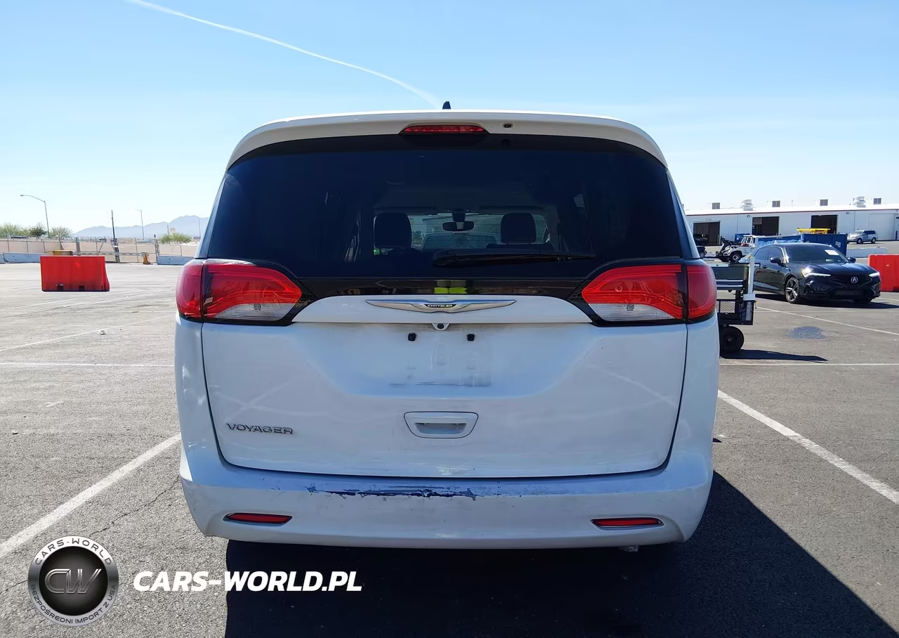 2021 Chrysler Voyager Lxi VIN:2C4RC1DG9MR552202 - 17