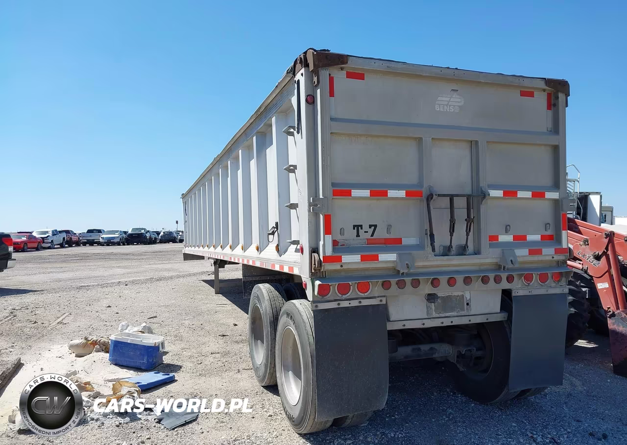 2007 Benson Truck Bodies Unknown VIN:5DMDFALB77M000272 - 3