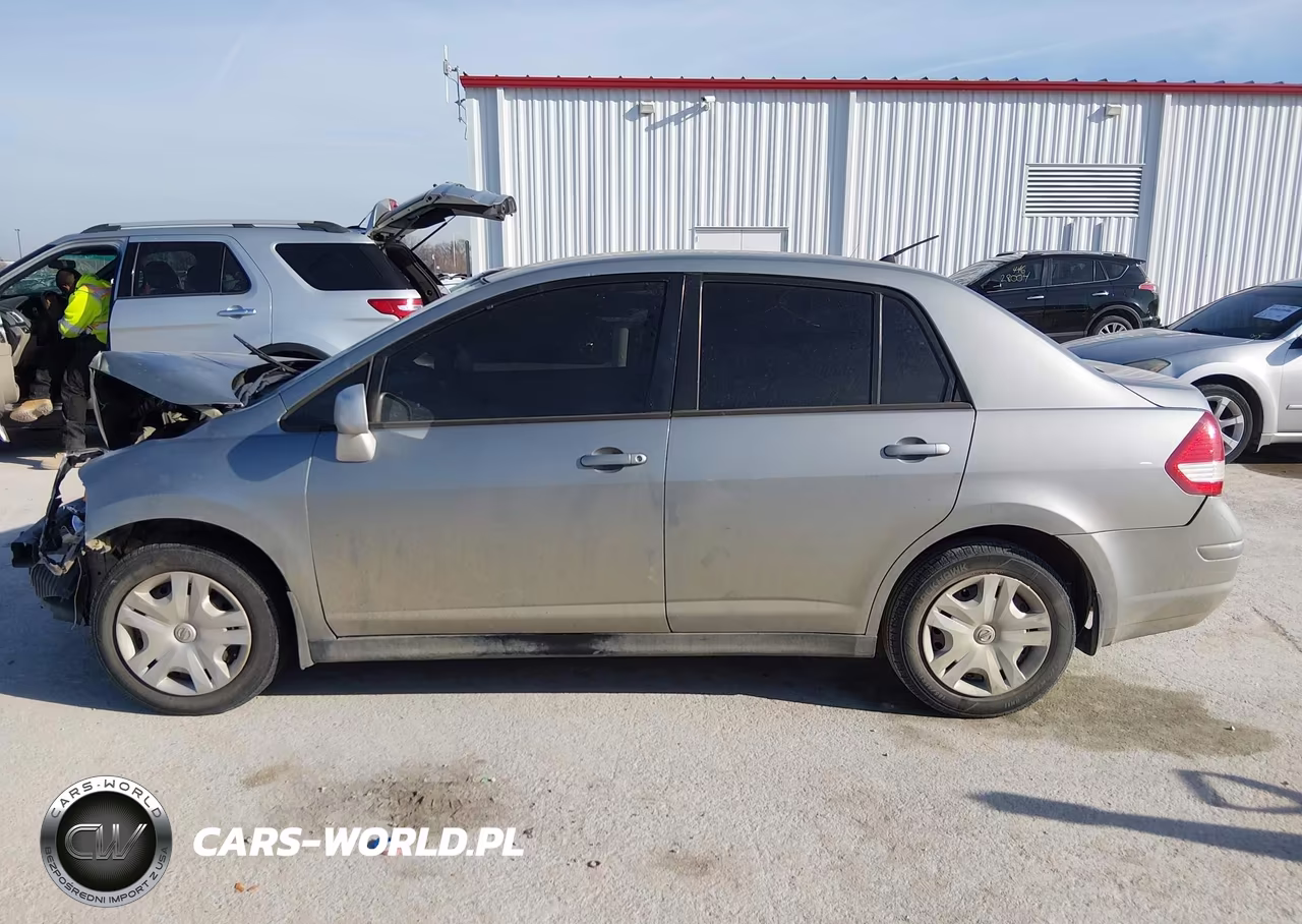 2010 Nissan Versa 1.8S VIN:3N1BC1AP3AL448791 - 15