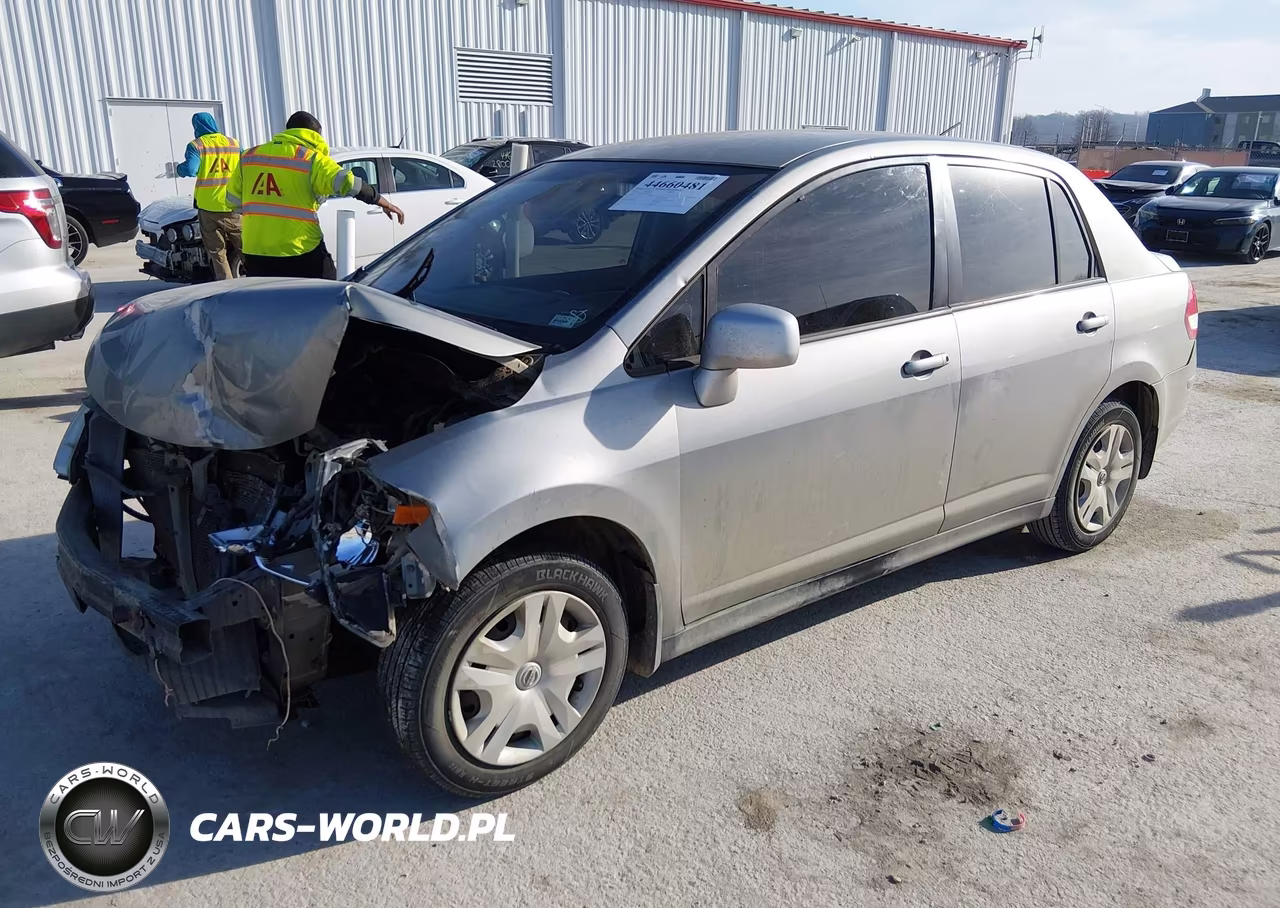 2010 Nissan Versa 1.8S VIN:3N1BC1AP3AL448791 - 2