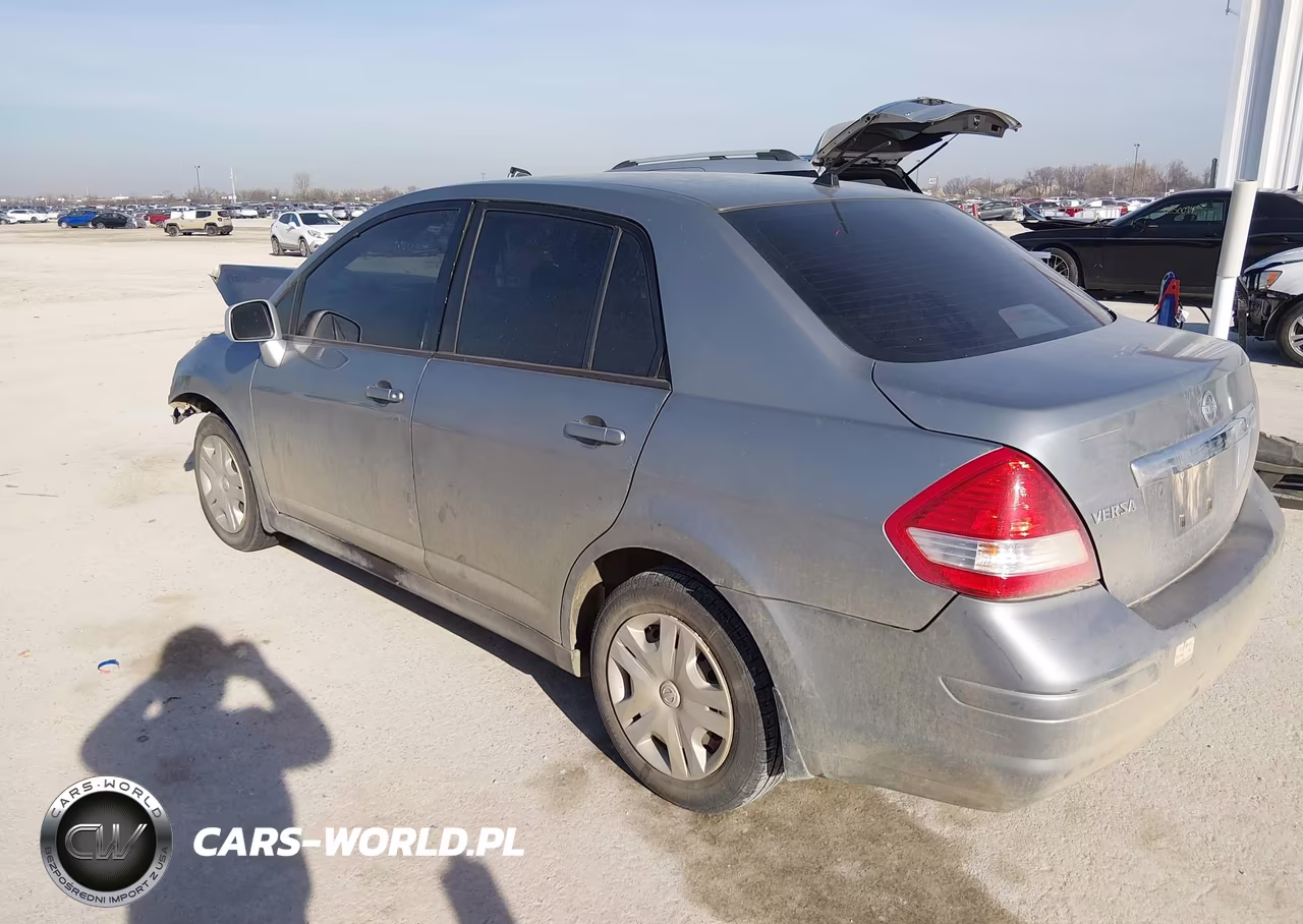 2010 Nissan Versa 1.8S VIN:3N1BC1AP3AL448791 - 3