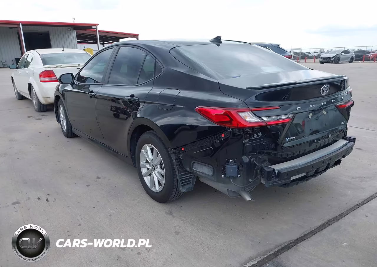 2025 Toyota Camry Le VIN:4T1DAACK4SU582516 - 3