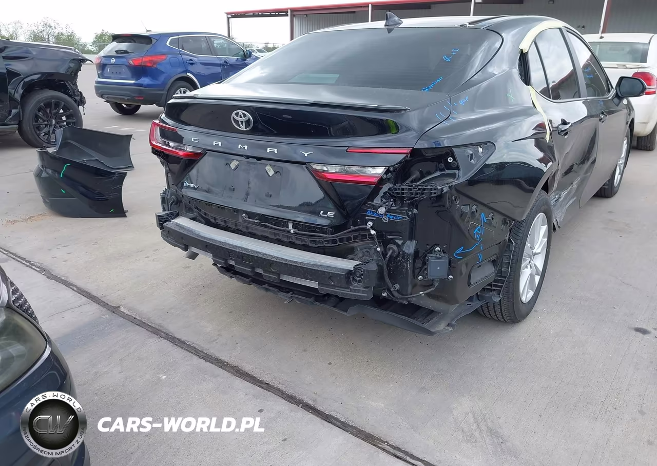 2025 Toyota Camry Le VIN:4T1DAACK4SU582516 - 6