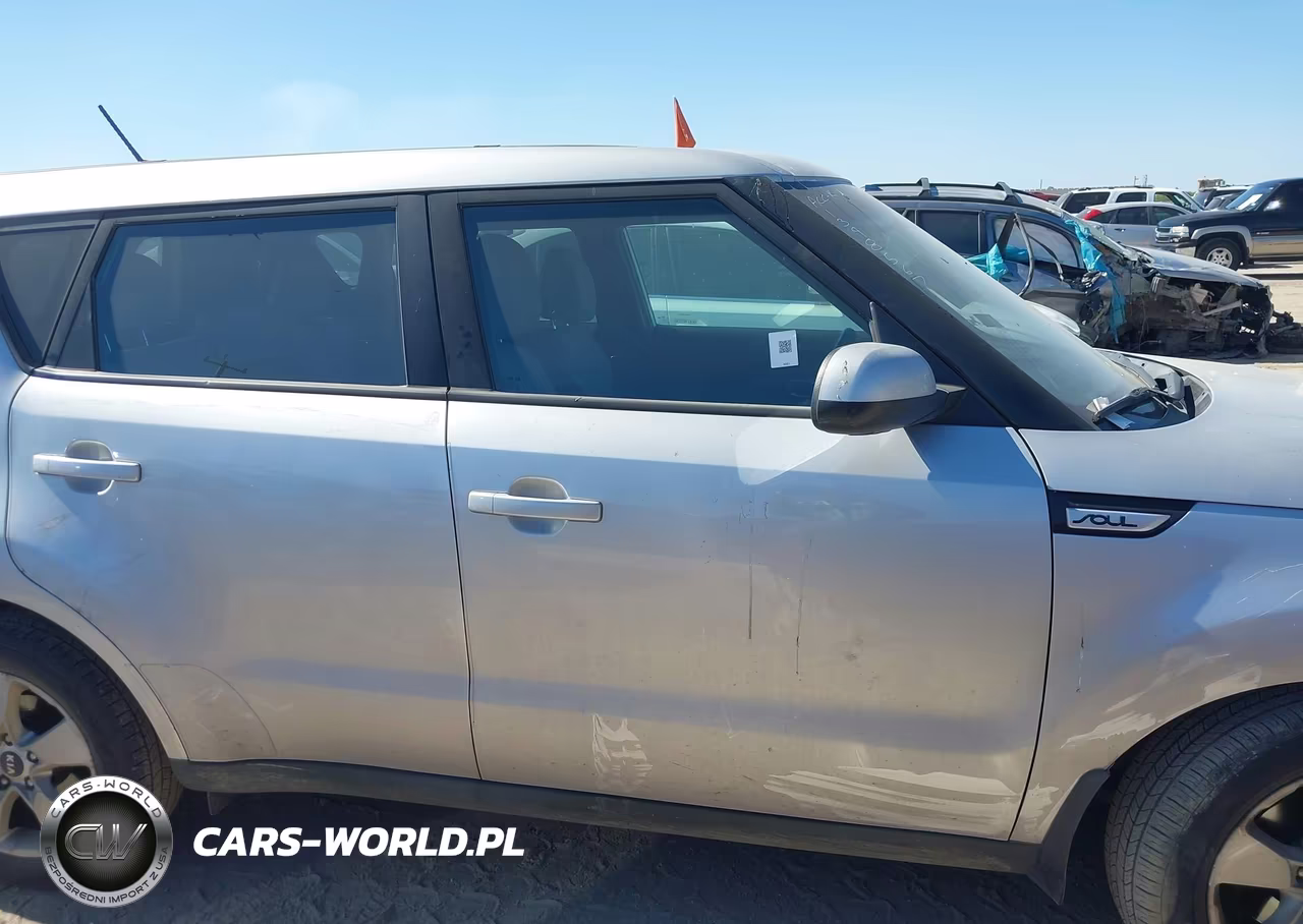 2019 Kia Soul VIN:KNDJN2A21K7636664 - 13