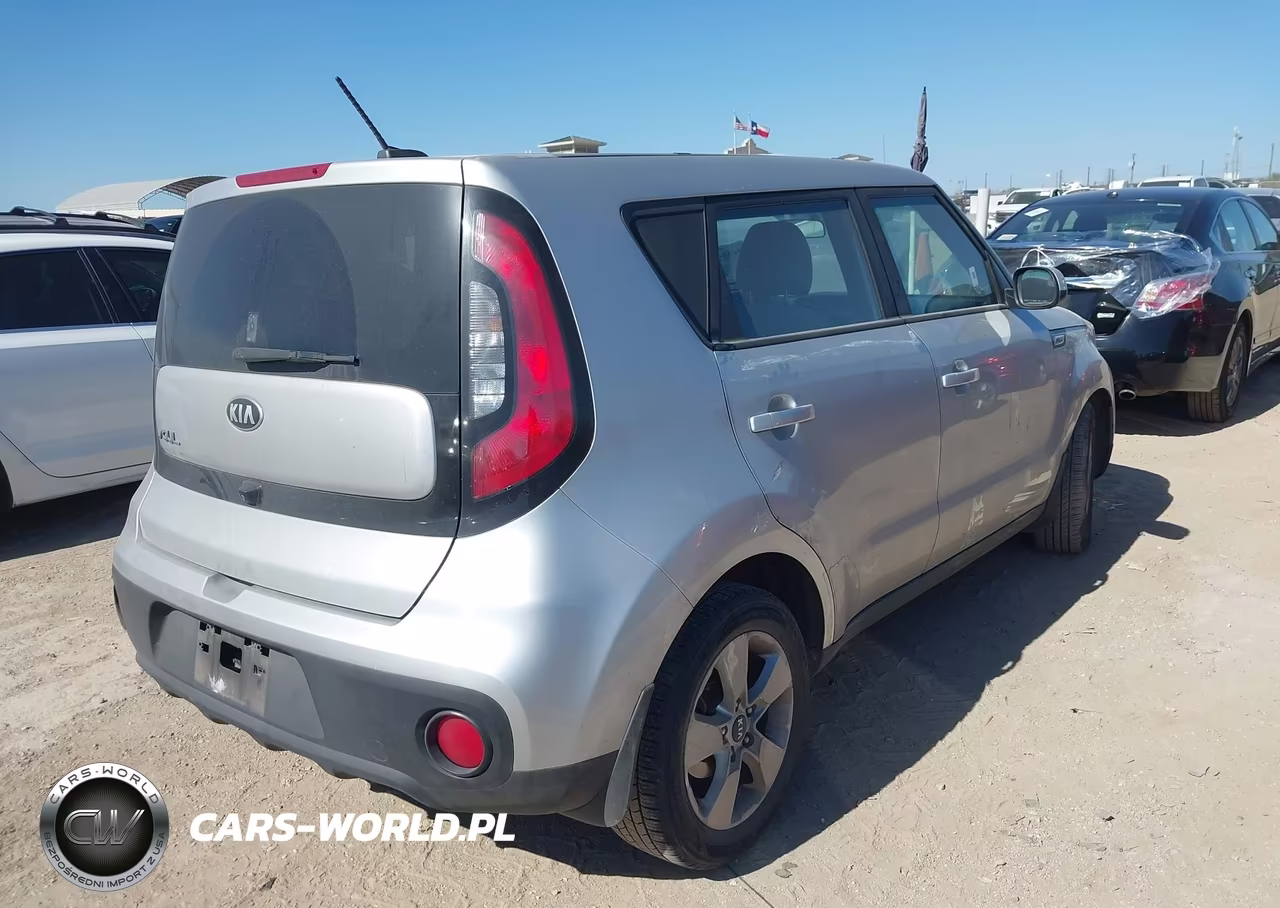 2019 Kia Soul VIN:KNDJN2A21K7636664 - 4