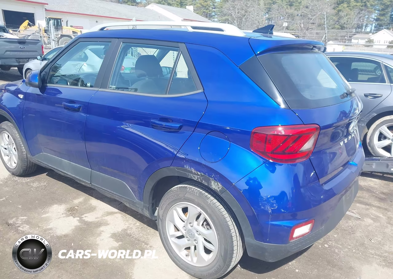 2020 Hyundai Venue Sel VIN:KMHRC8A30LU032364 - 3