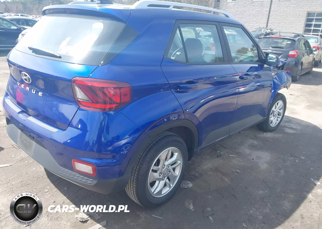 2020 Hyundai Venue Sel VIN:KMHRC8A30LU032364 - 4