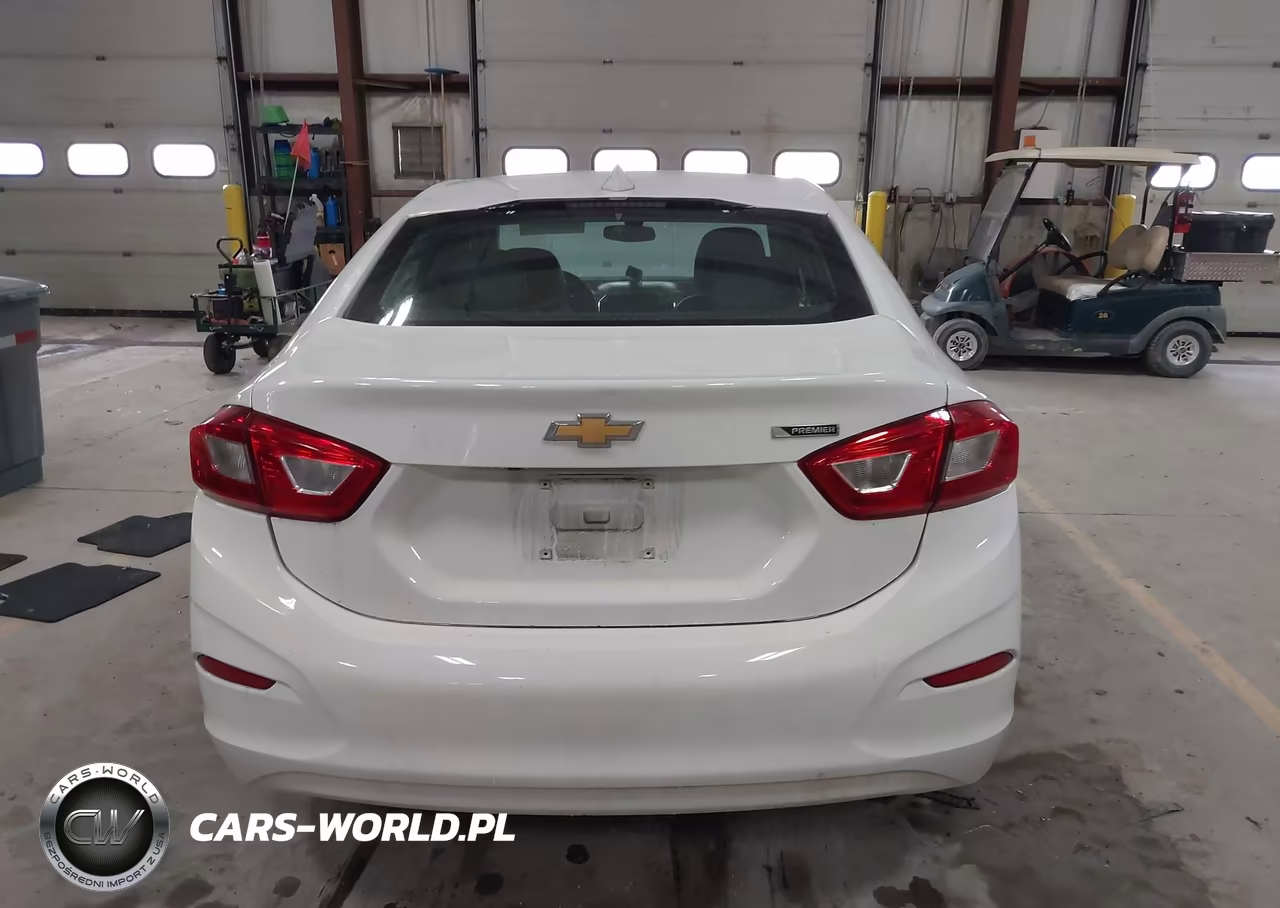 2018 Chevrolet Cruze Premier Auto VIN:1G1BF5SM4J7157455 - 16