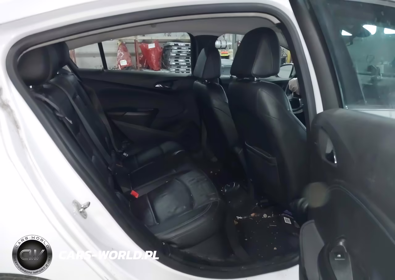 2018 Chevrolet Cruze Premier Auto VIN:1G1BF5SM4J7157455 - 8