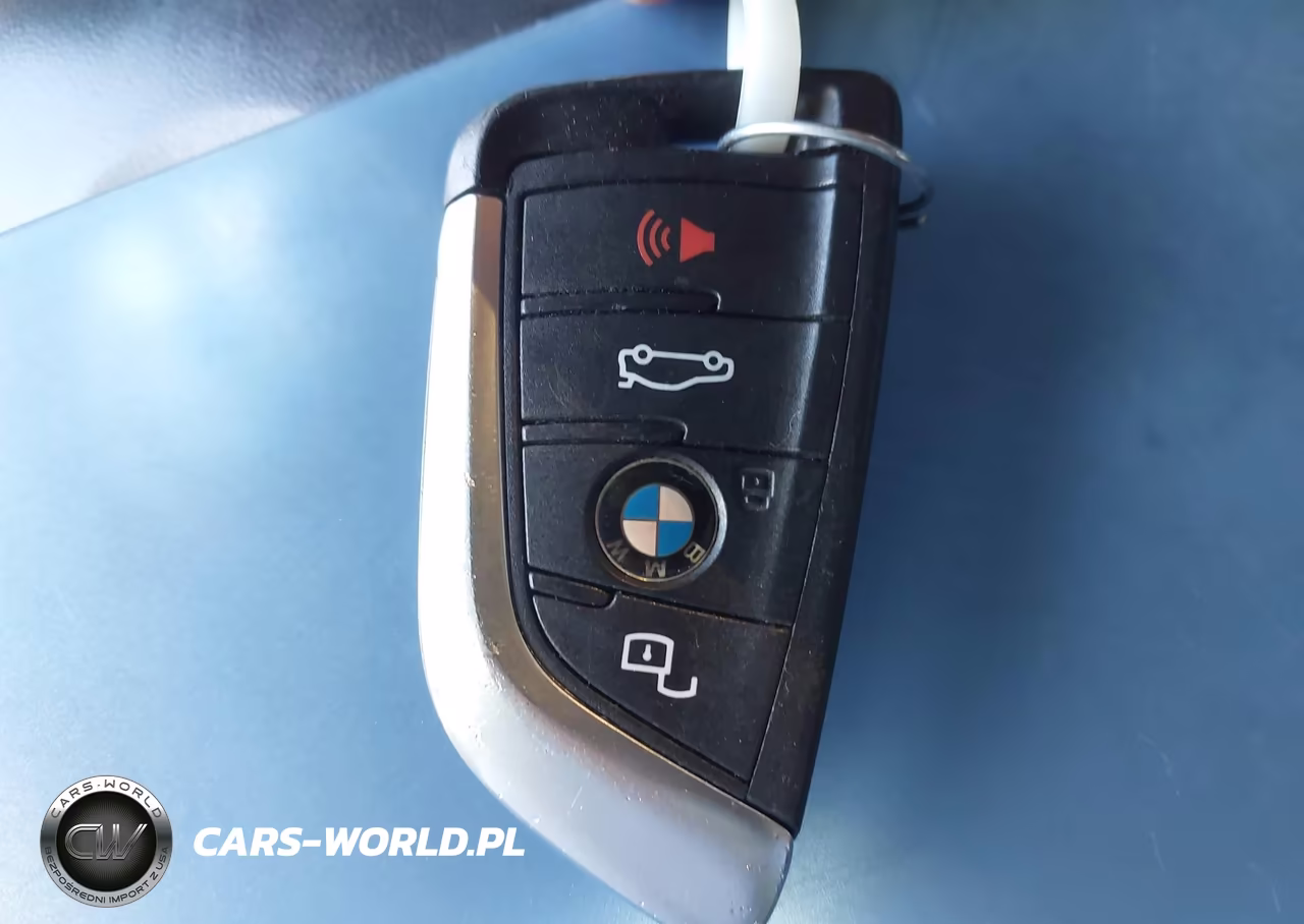 2022 BMW 330I VIN:3MW5R1J00N8C31443 - 11