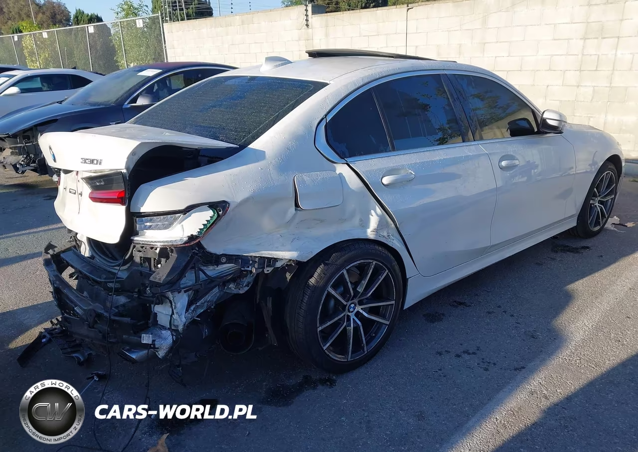 2022 BMW 330I VIN:3MW5R1J00N8C31443 - 4