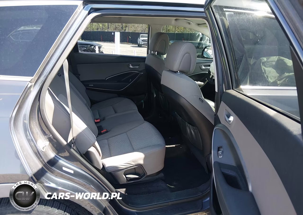 2018 Hyundai Santa Fe Se VIN:KM8SM4HF5JU266763 - 8