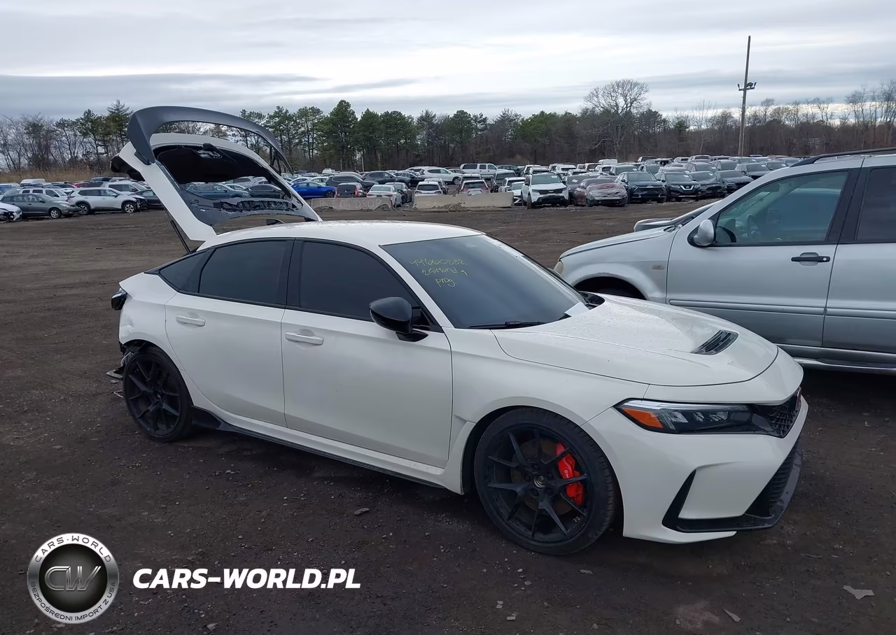 2025 Honda Civic Type R VIN:JHMFL5G49SX003821 - 13
