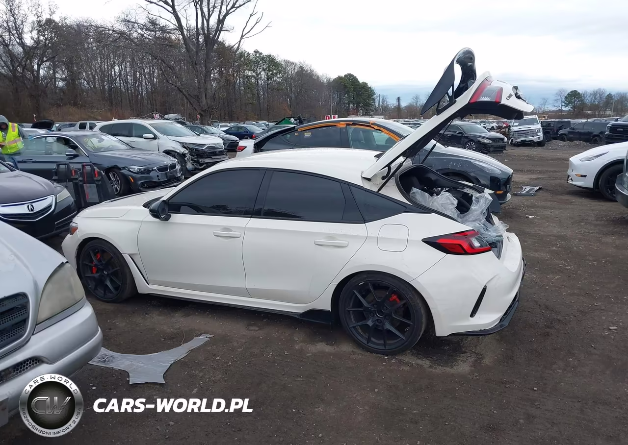 2025 Honda Civic Type R VIN:JHMFL5G49SX003821 - 14